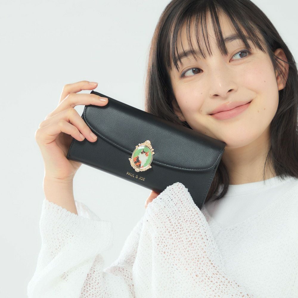 PAUL&JOE ACCESSOIRES かぶせ長財布 キャットブローチ PJA-W1171